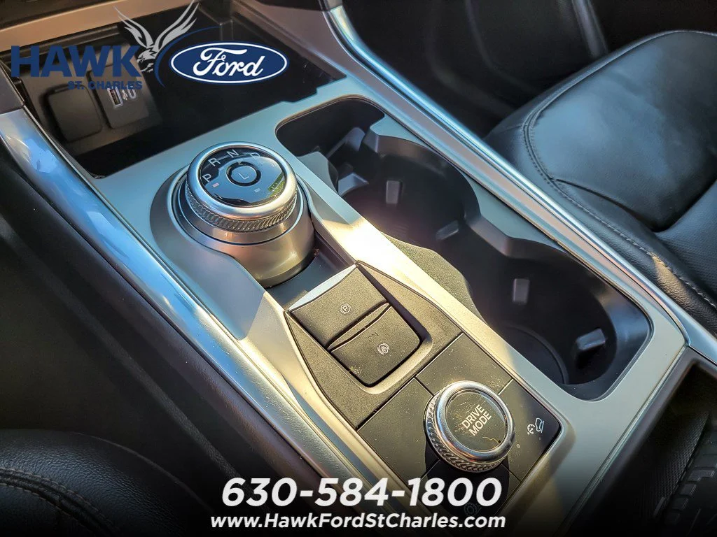 Certified Used 2022 Star White Ford Limited image 18