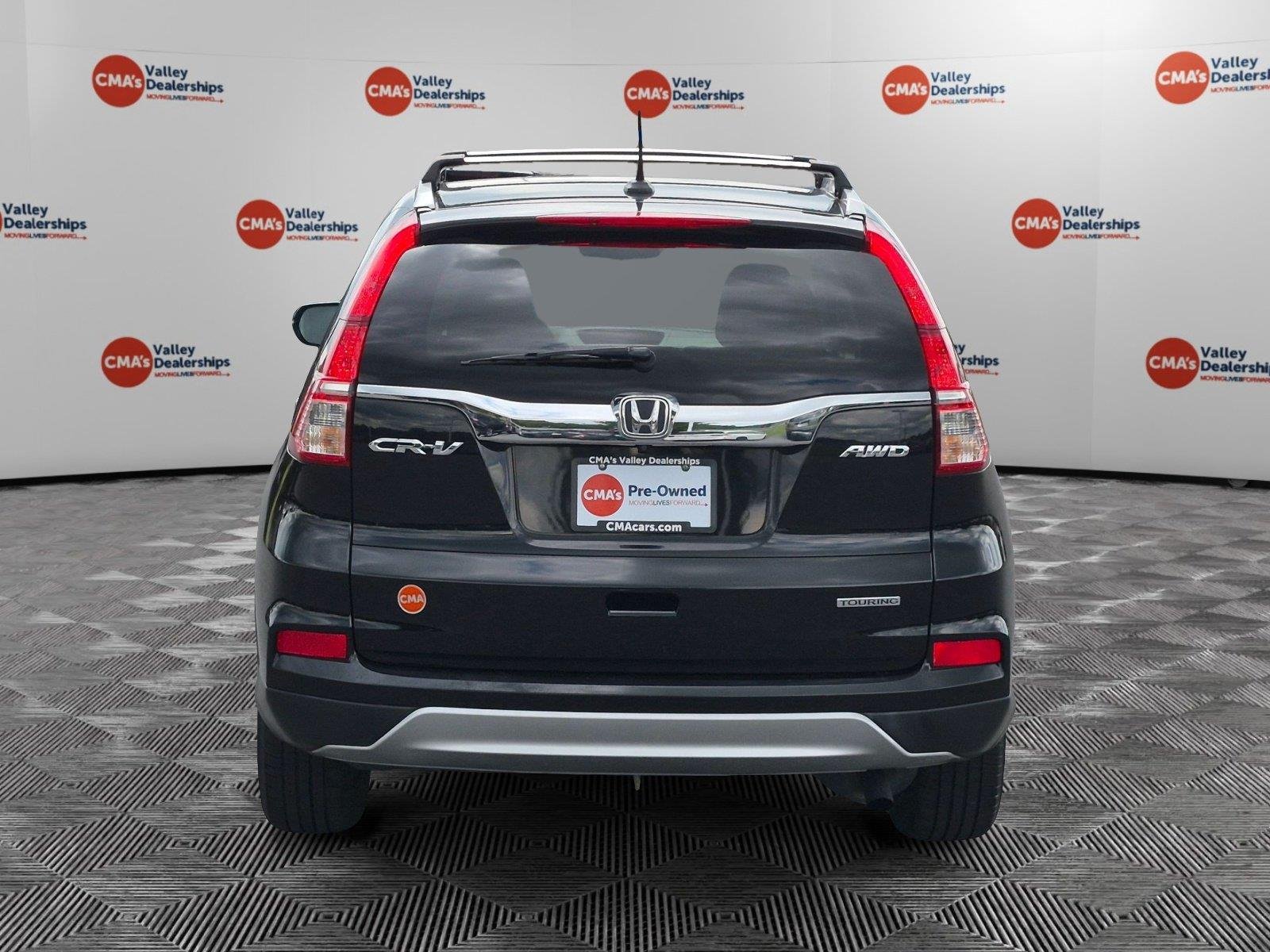 Used 2015 Crystal Black Pearl Honda Touring image 6
