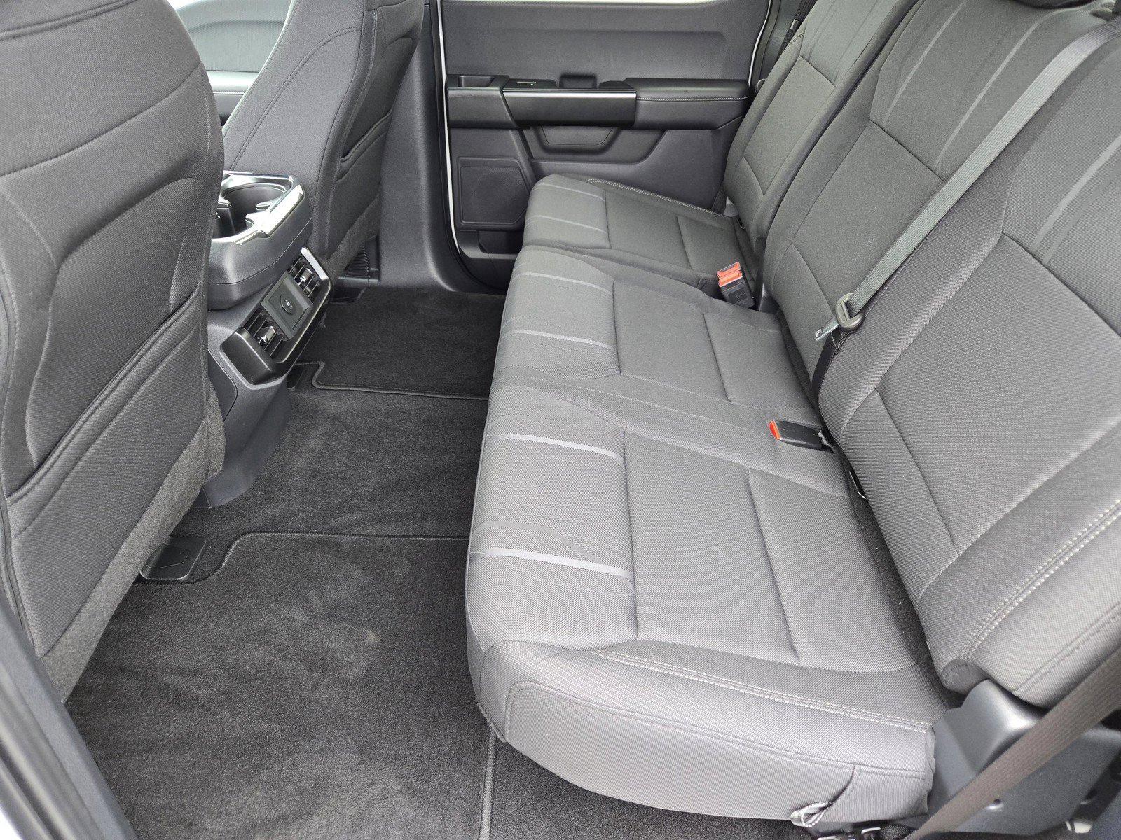 New 2026 Oxford White Ford STX® image 7