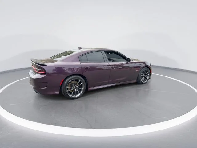 Used 2022 Purple Dodge R/T Scat Pack image 8