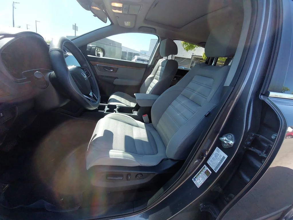 Used 2019  Honda EX image 14