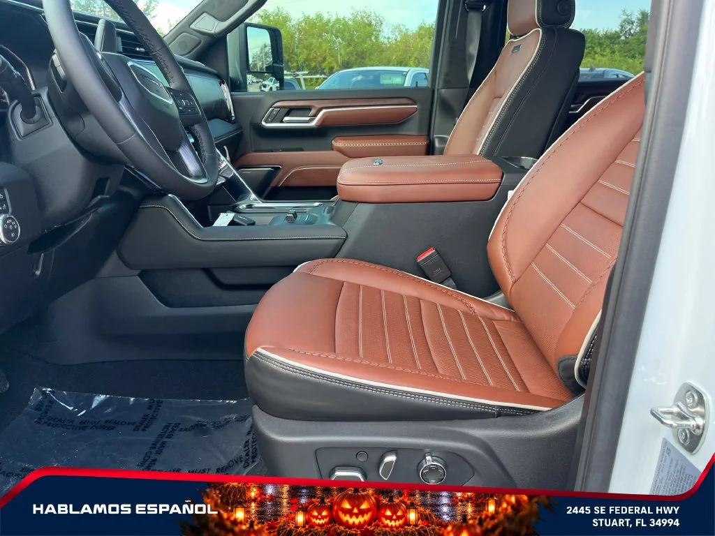 New 2026 Glacier White Tricoat GMC Denali Ultimate image 9