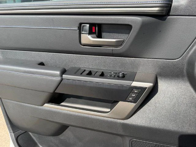 Certified Used 2026 WIND CHILL PEARL Toyota Platinum image 22