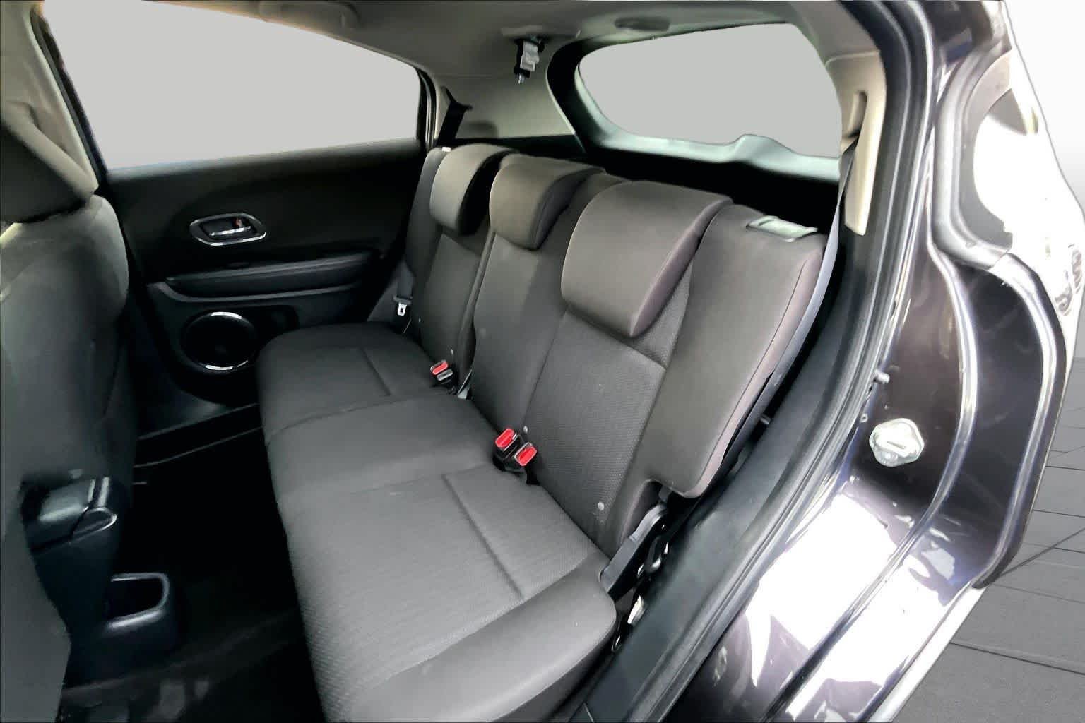 Used 2018 BLK Honda EX image 20