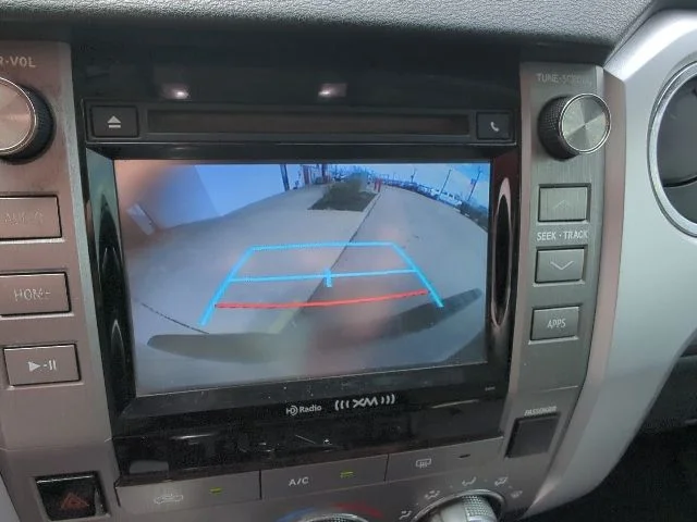 Used 2016 Silver Toyota SR5 image 19