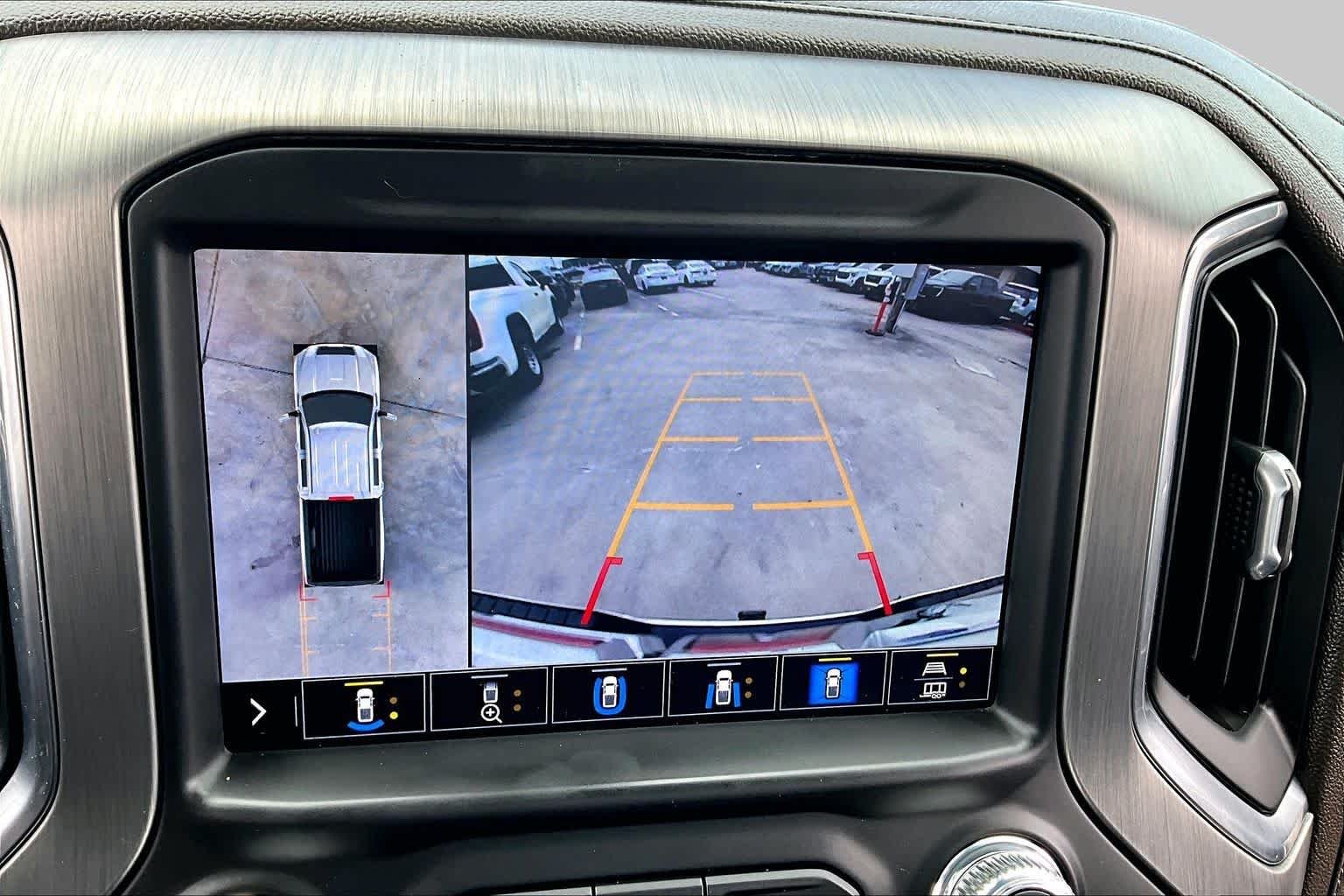 Used 2022 Summit White GMC Denali image 27