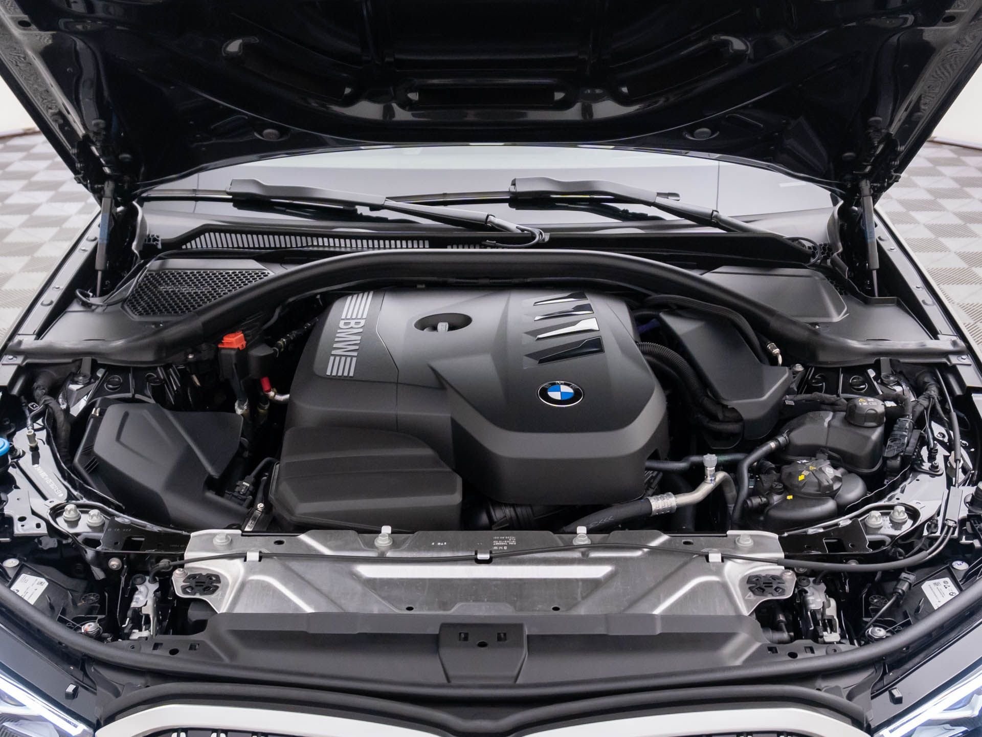New 2026 Black Sapphire Metallic BMW 330i xDrive image 30