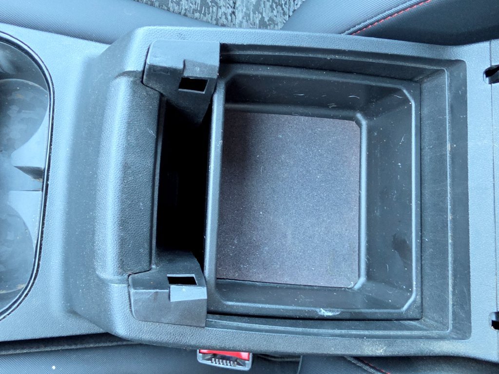 Used 2023 Gray Chevrolet Z71 image 32