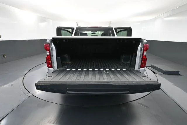 Used 2020 Silver Chevrolet WT image 35