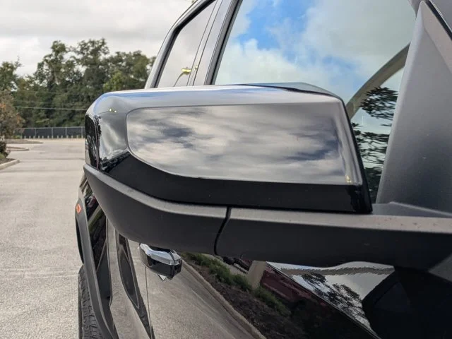 Used 2023 Onyx Black GMC Elevation image 12