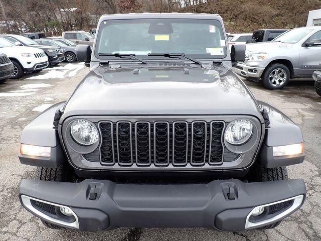 New 2026 Granite Crystal Metallic Clear-Coat Exterior Paint Jeep Sport S image 10