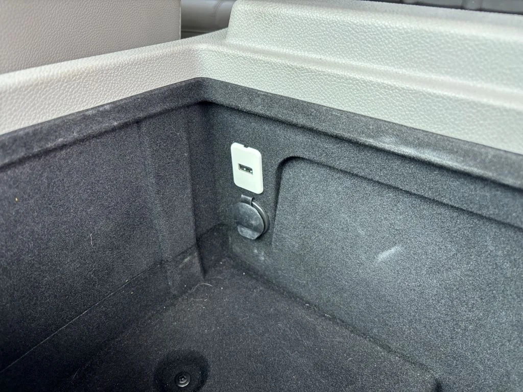 Used 2011 White Chevrolet LTZ image 33