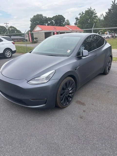 2021 Tesla Model Y Performance Dual Motor All-Wheel Drive's photo