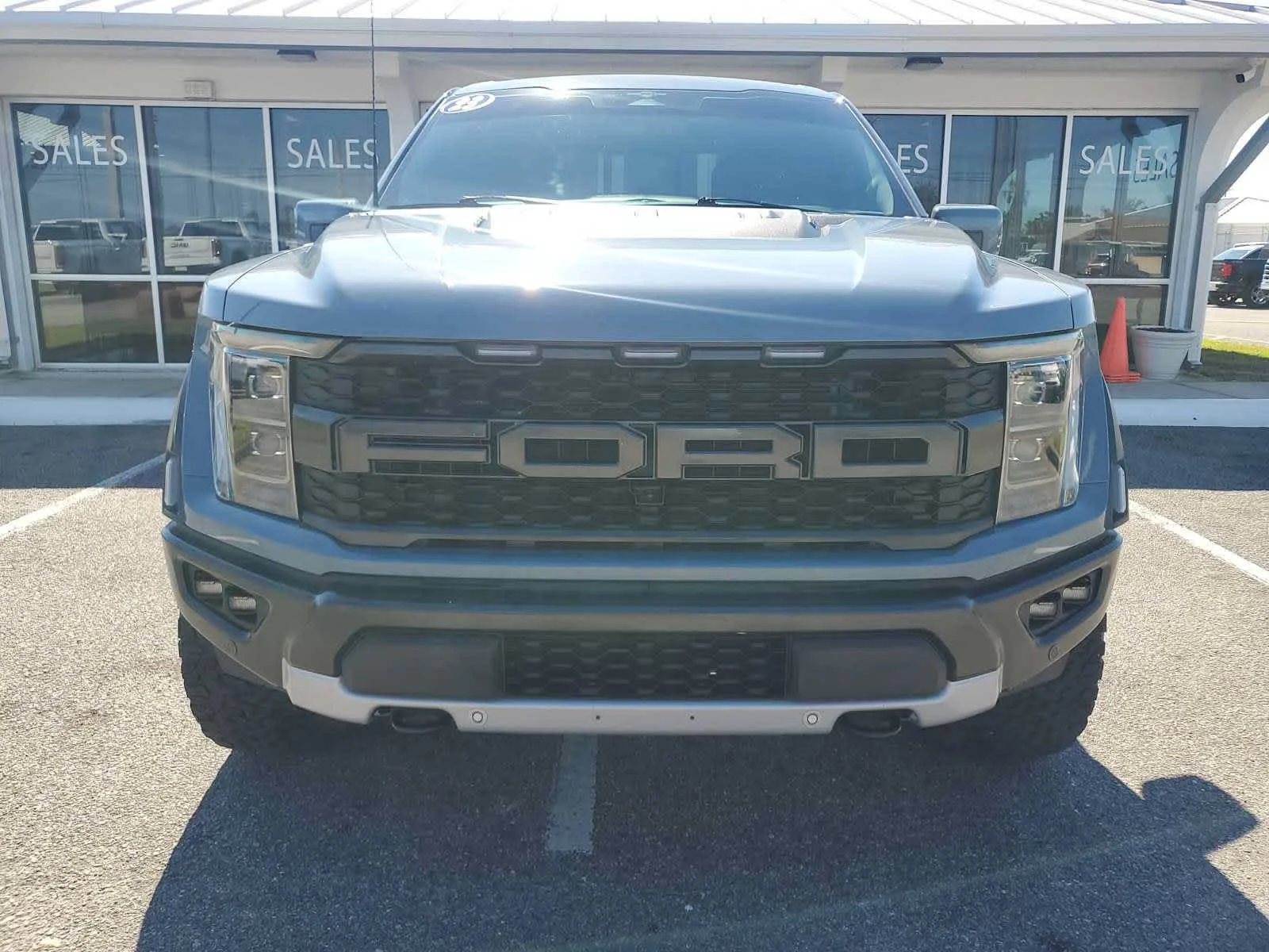 Used 2023 Antimatter Blue Metallic Ford Raptor image 12