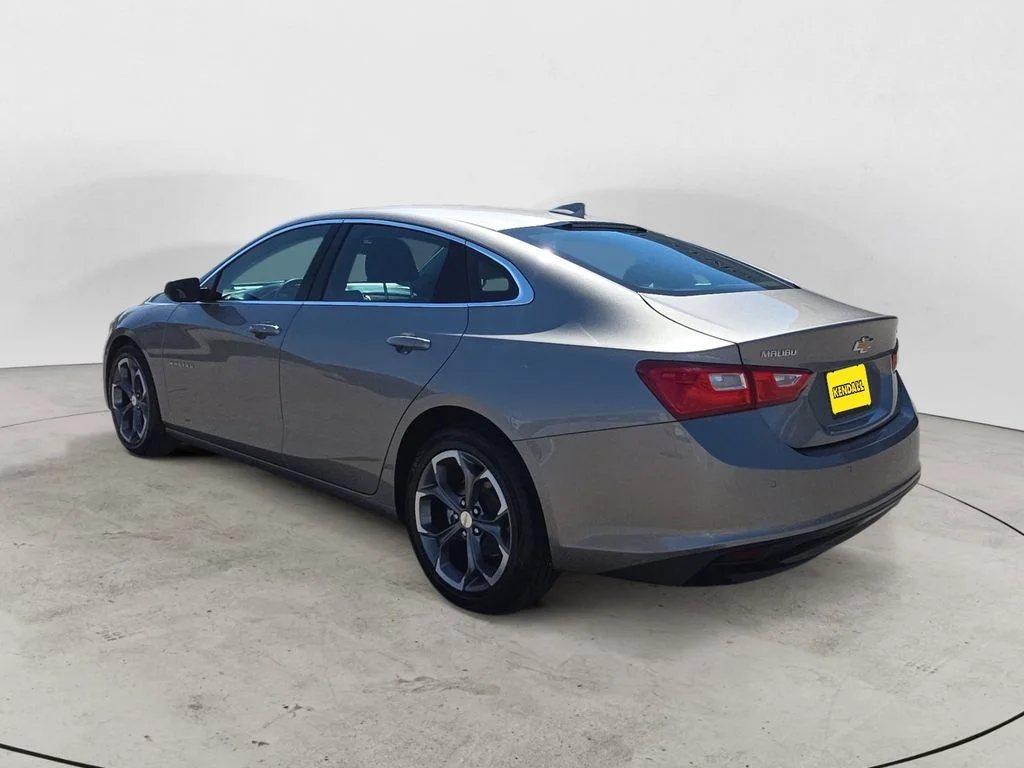 Used 2024 Gray Chevrolet LT image 3