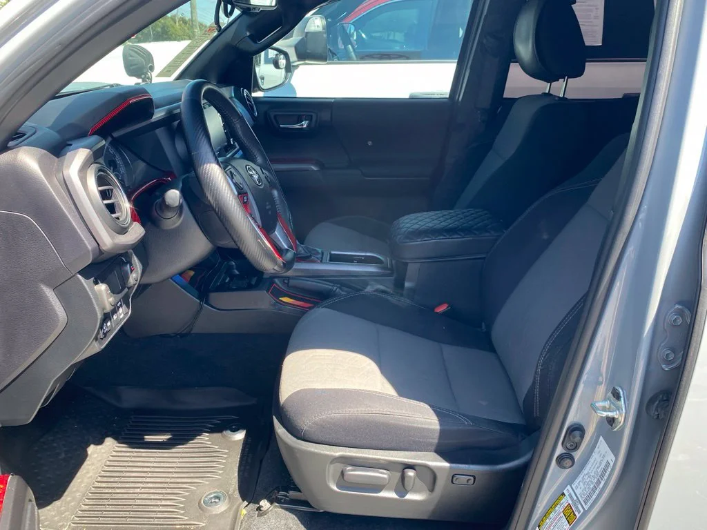 Used 2021  Toyota TRD Sport image 5