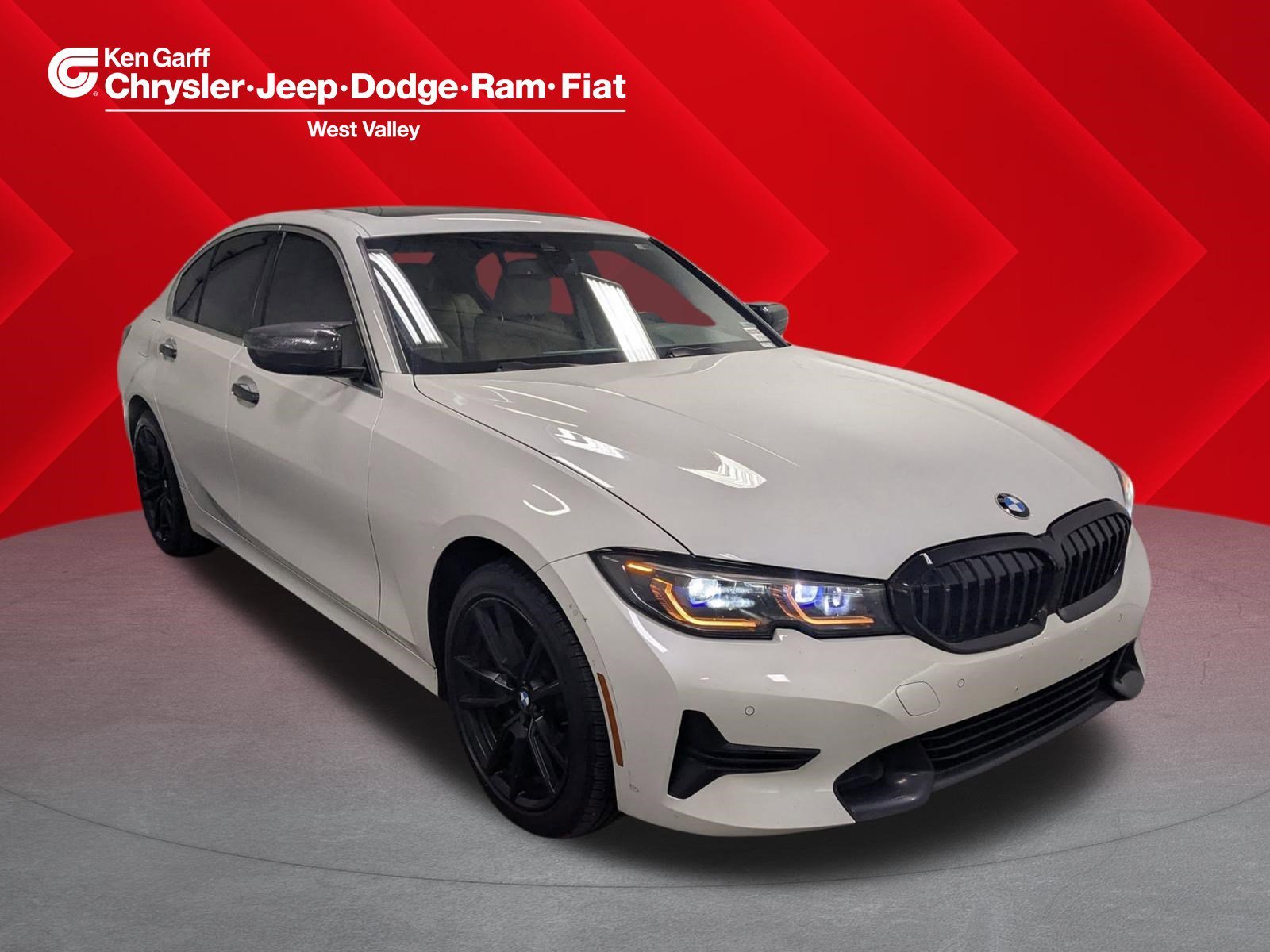 2021 BMW 3 Series 330i xDrive Sedan's photo