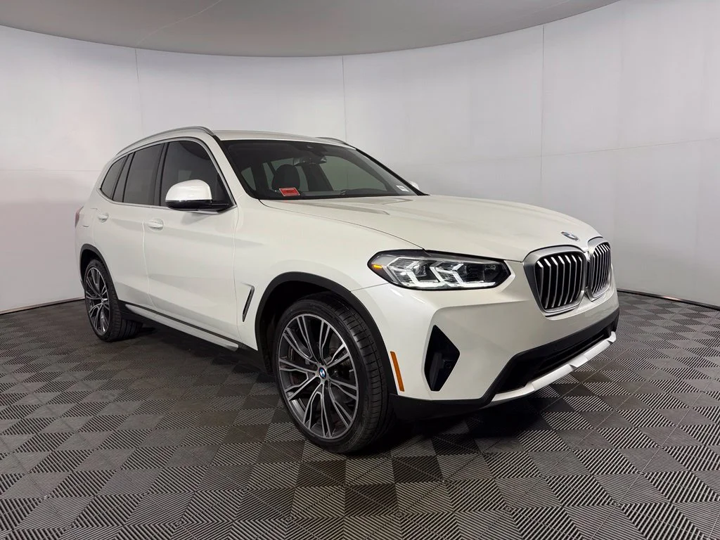 Certified Used 2023 White BMW sDrive30i image 4