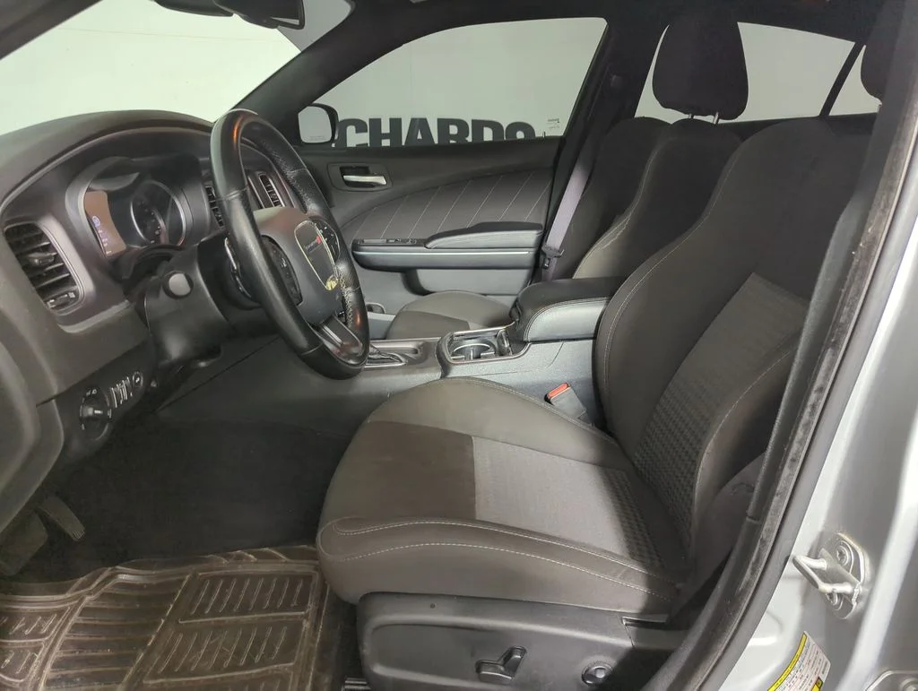 Used 2021 Triple Nickel Clearcoat Dodge R/T image 7