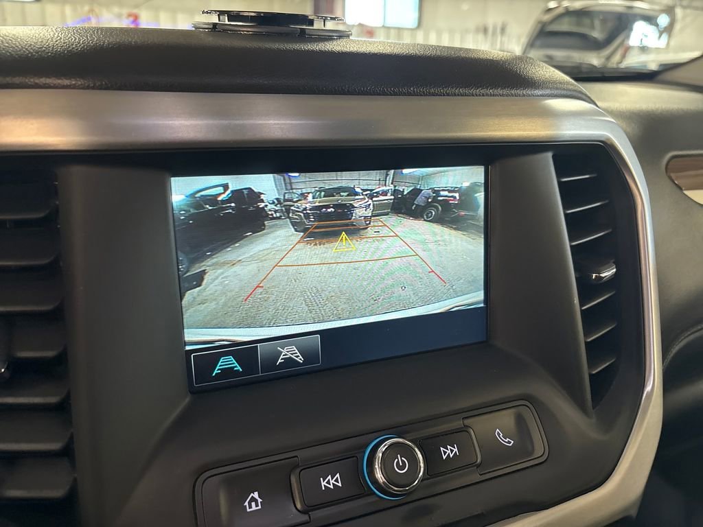 Used 2019 SUMMIT WHITE GMC SLE image 24