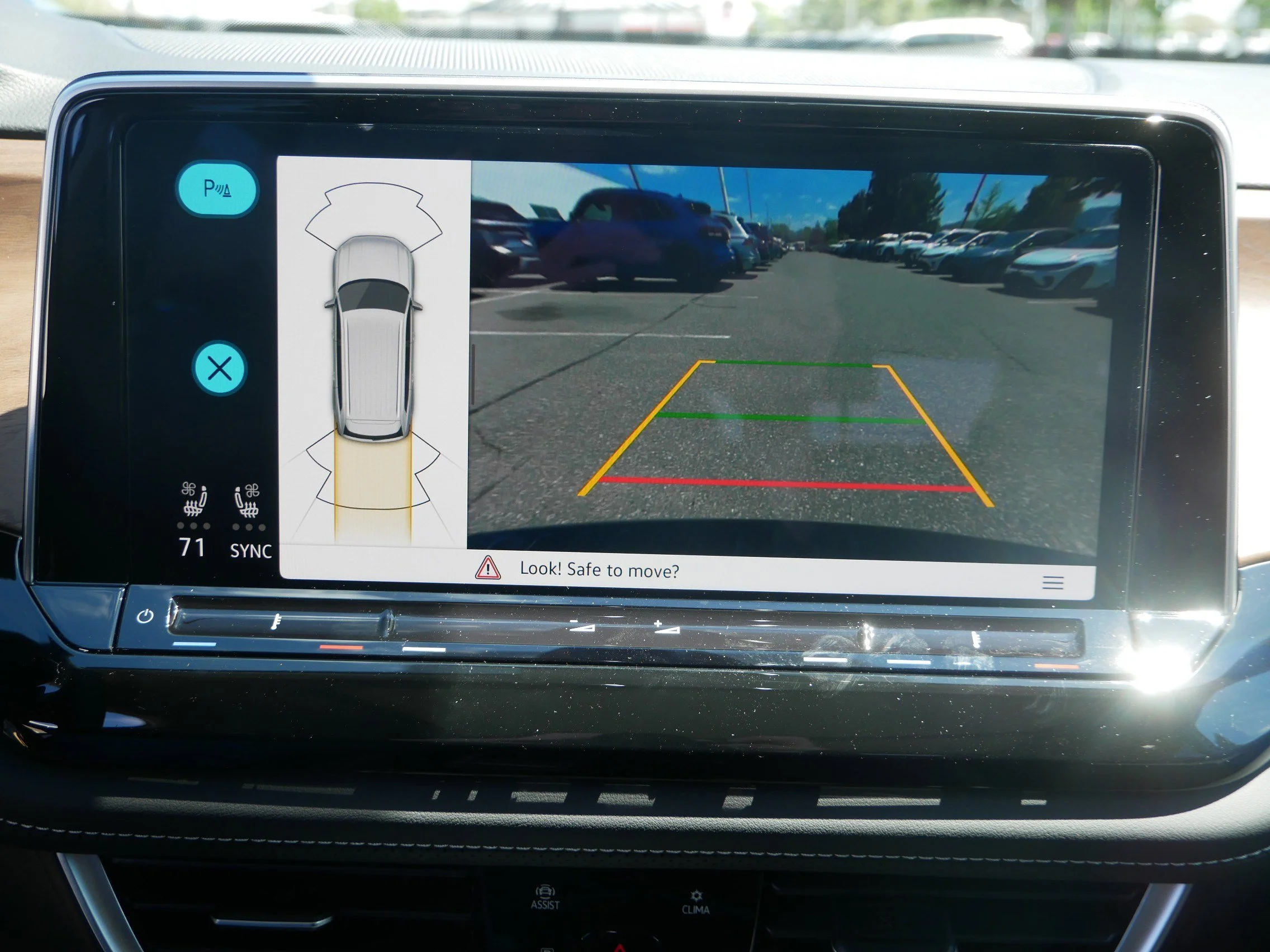 New 2026 Pure Gray Volkswagen 2.0T SE w/Technology image 10
