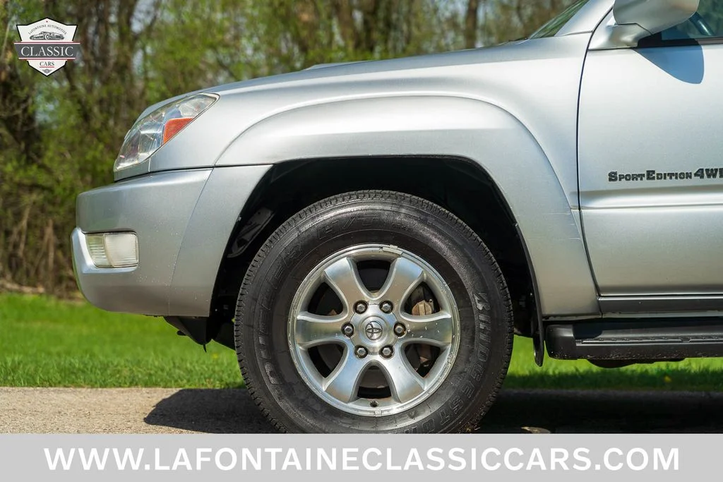 Used 2003 Silver Toyota SR5 Sport image 16