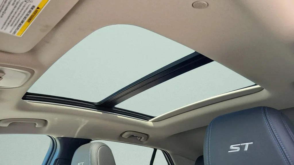 New 2026 Summit White Buick Sport Touring image 17