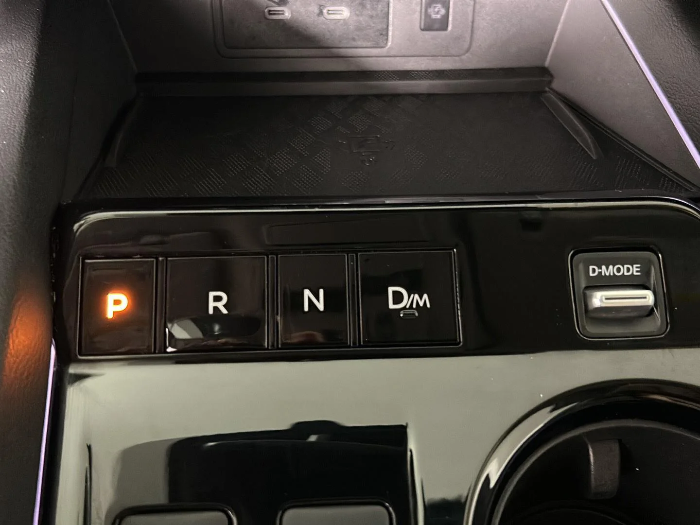 Used 2025 Everest White Pearl Tricoat Nissan Platinum image 26