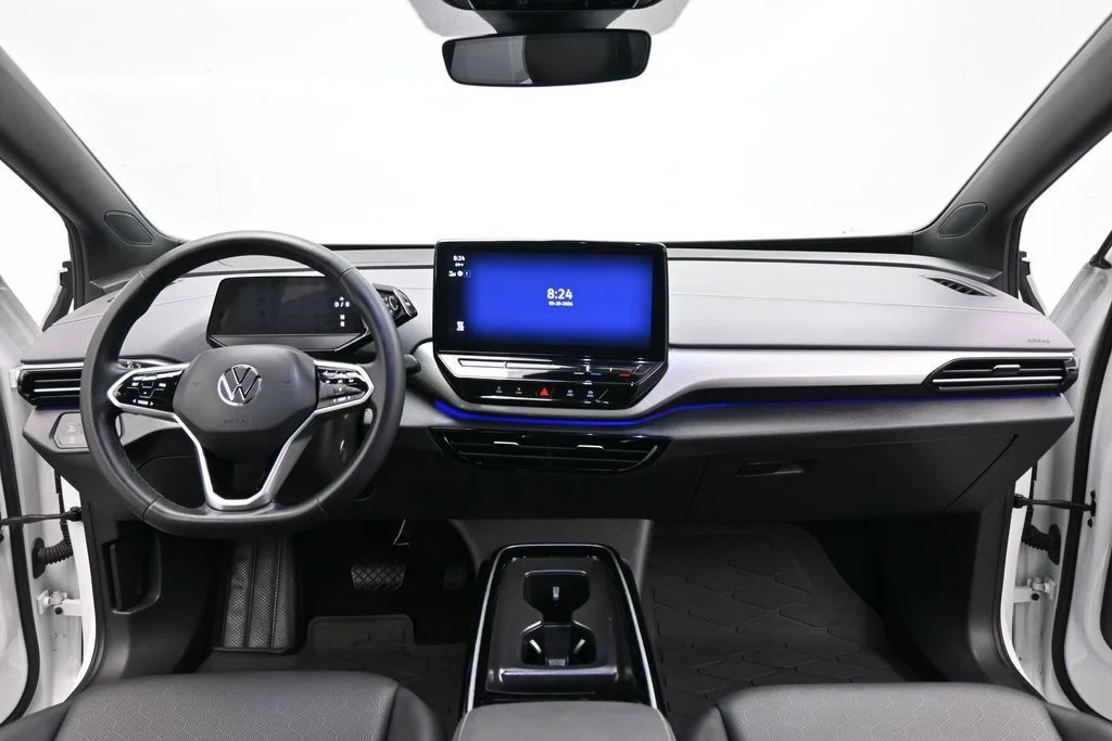 Used 2024 White Volkswagen S image 20