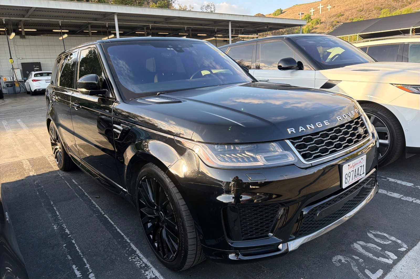 Used 2019 Black Land Rover HSE image 5