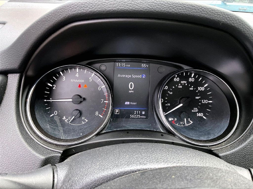 Used 2020 Gray Nissan S image 8