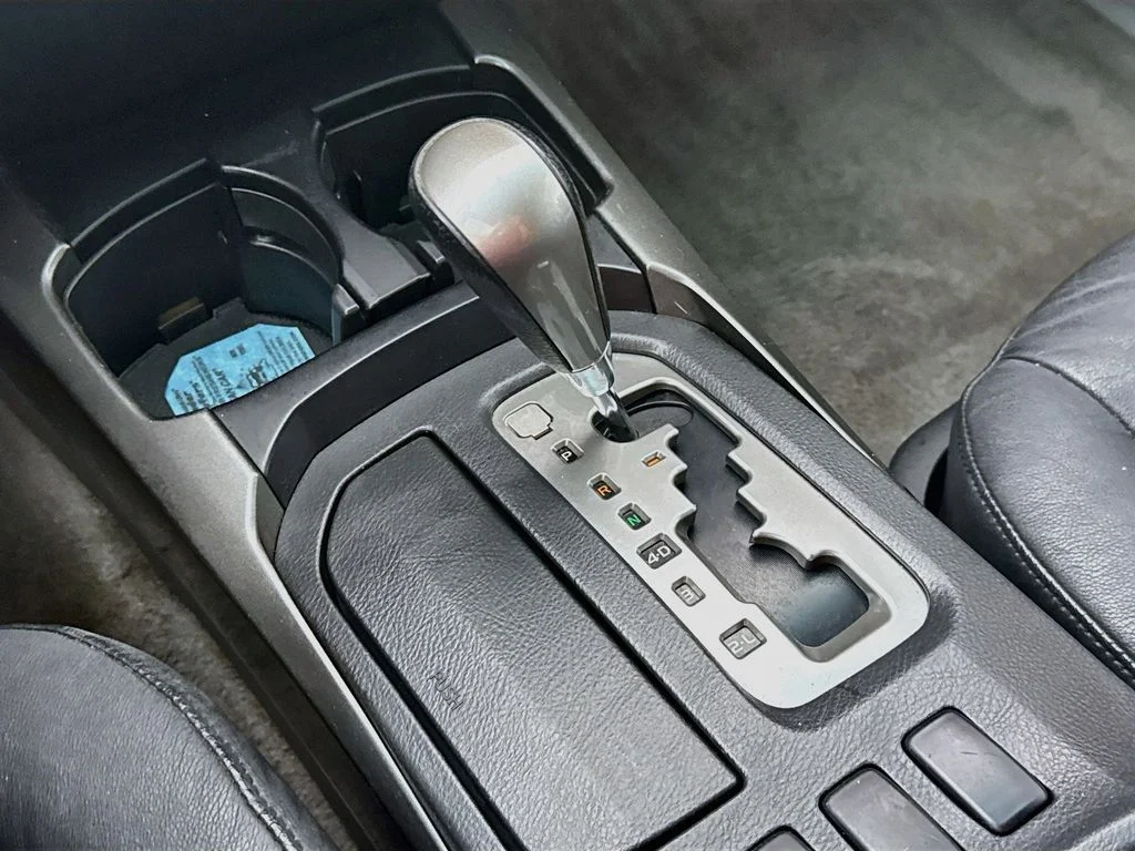 Used 2006 Silver Toyota SR5 Sport image 15