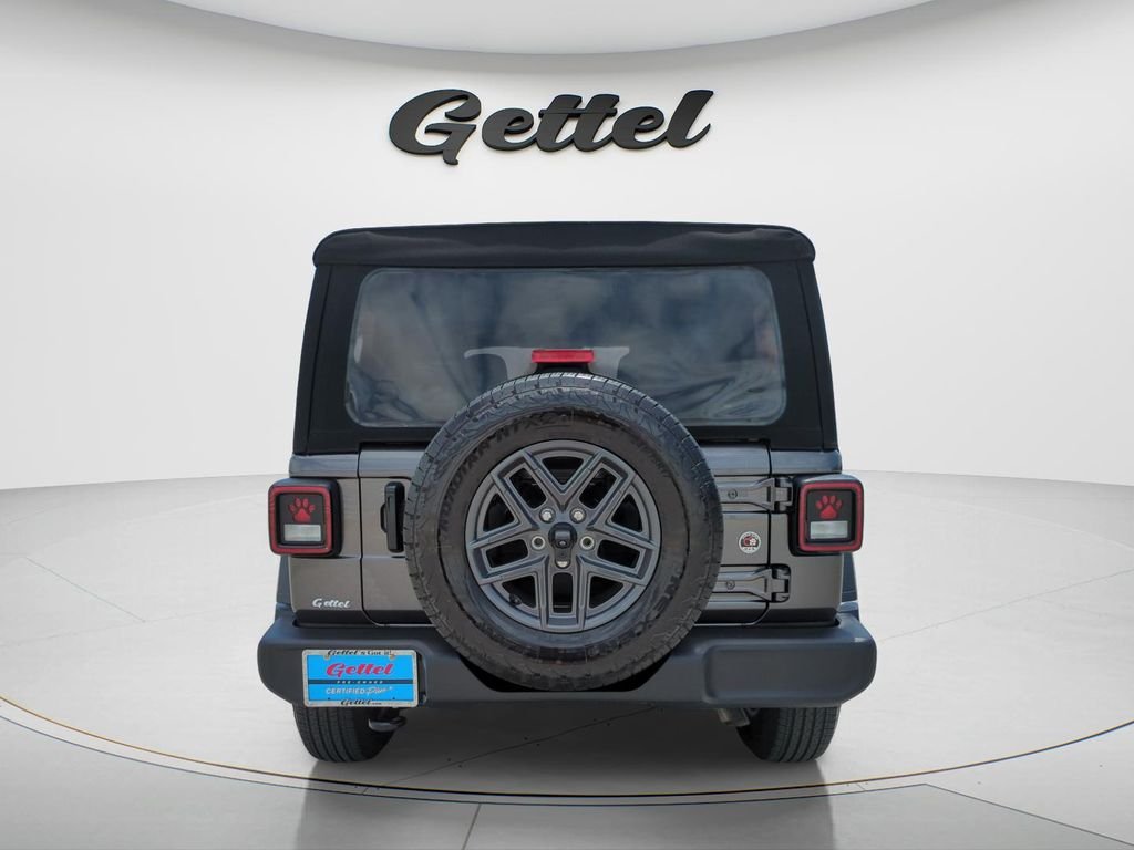 Used 2024 Gray Jeep Sport S image 6