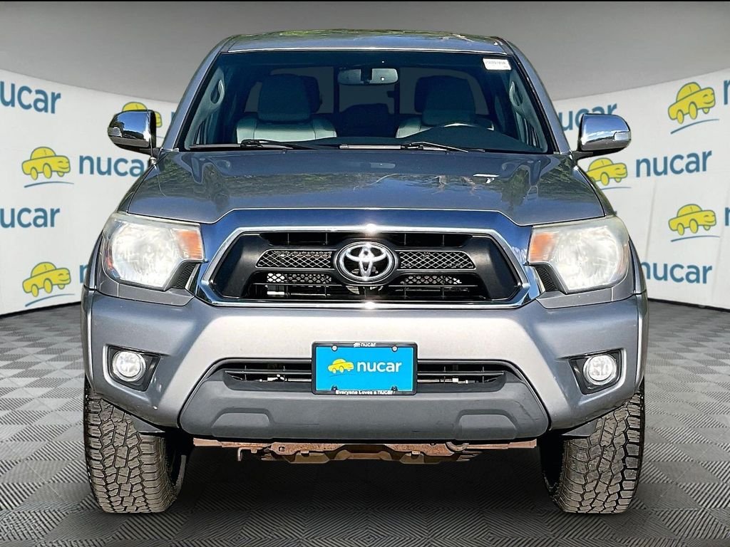 Used 2015 Silver Toyota Base image 2