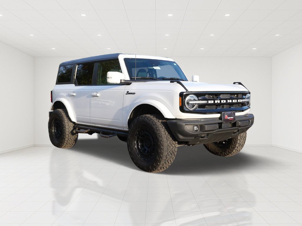 2021 Ford Bronco 4-Door Outer Banks