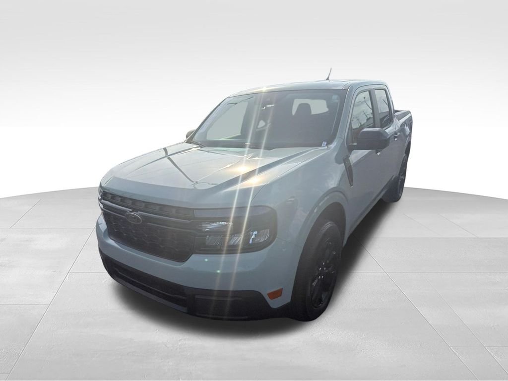 Used 2024 Green Ford XLT image 17