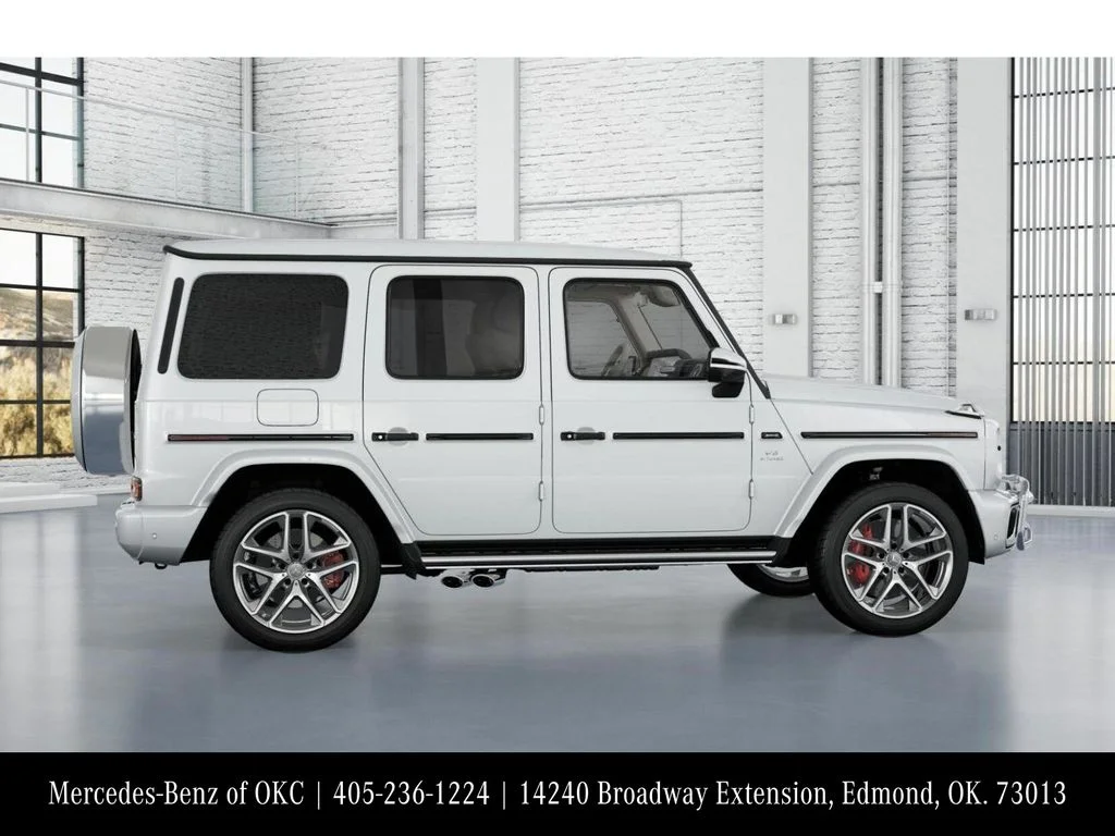 New 2027 MANUFAKTUR Moonlight White Metallic Mercedes-Benz AMG® G 63 SUV image 17