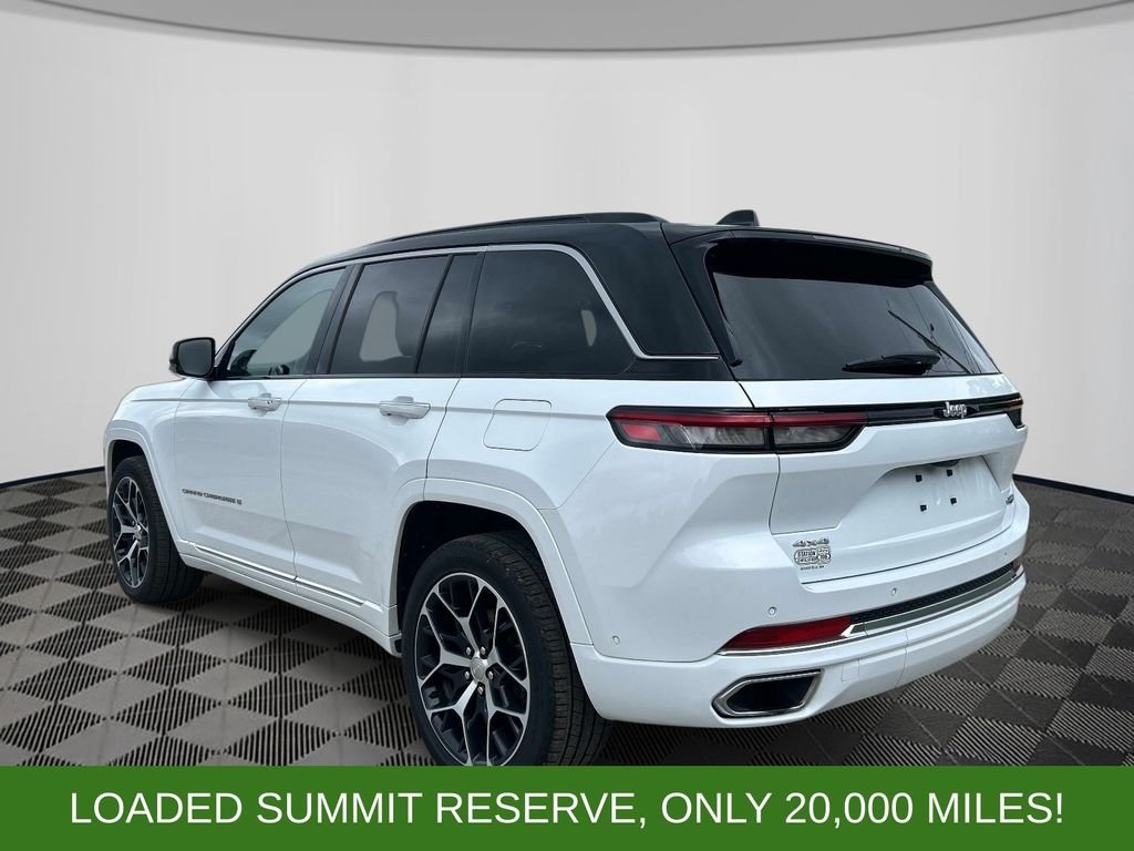 Used 2025 White Jeep Summit Reserve image 3