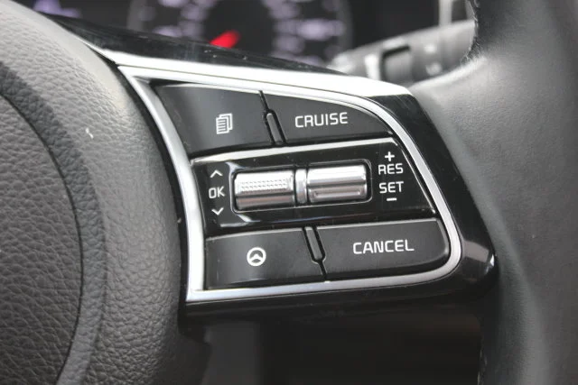Used 2022 Gray Kia EX image 17