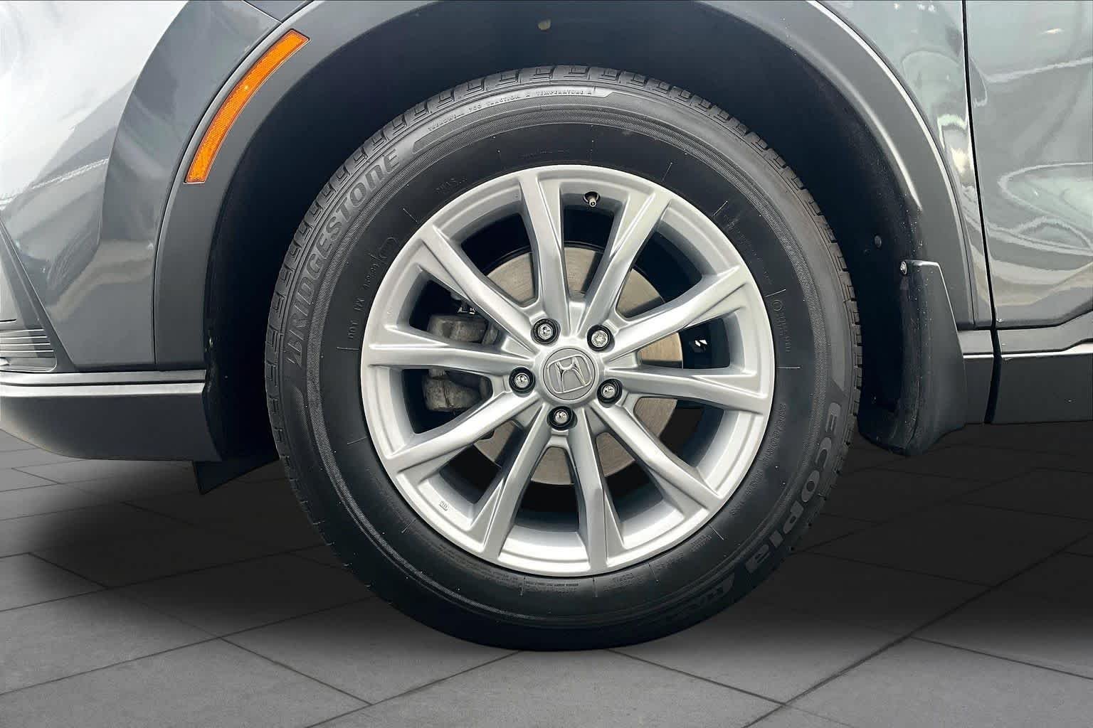 Used 2024 Meteorite Gray Metallic Honda EX image 10