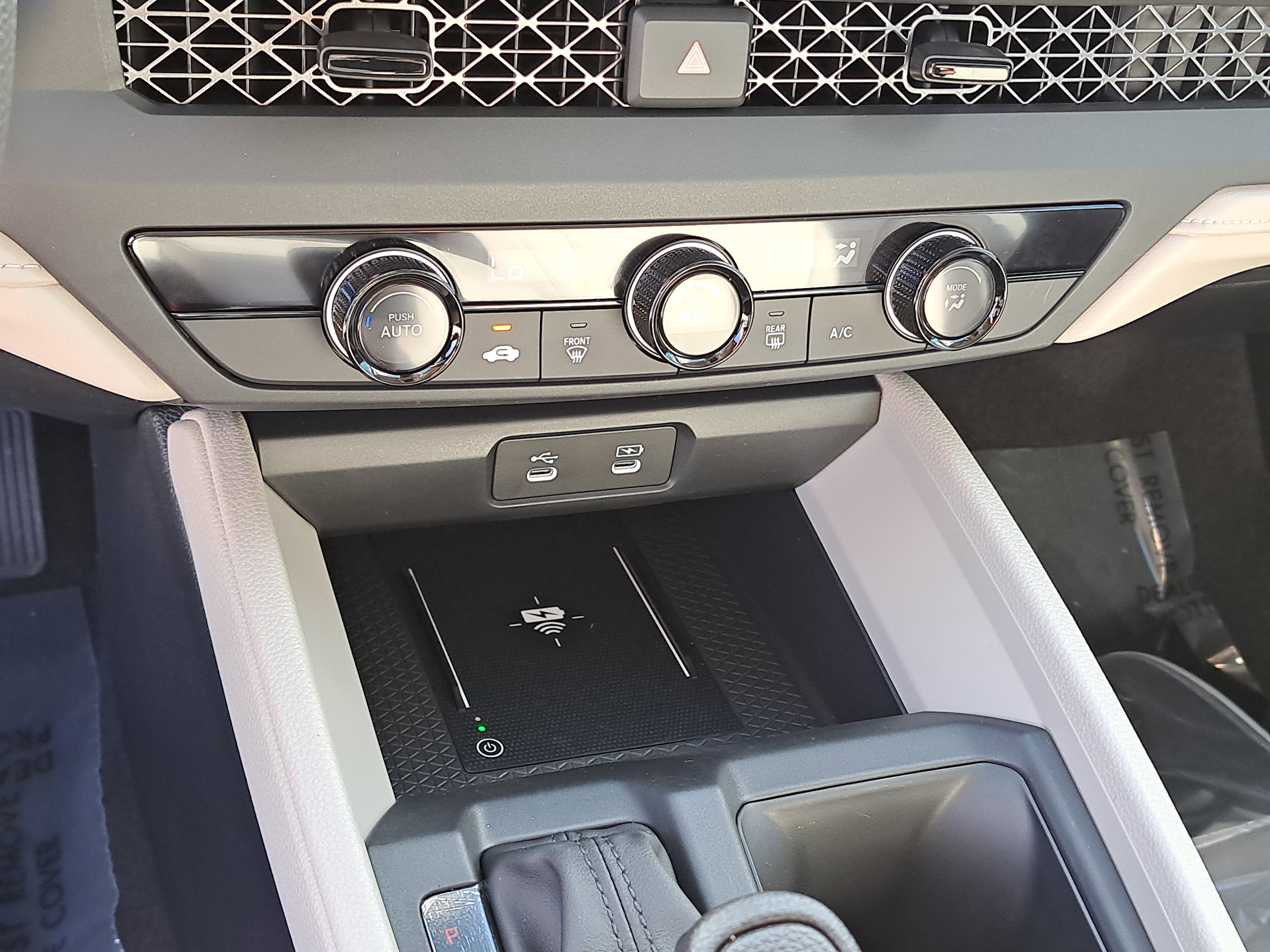 New 2026 Platinum White Pearl Honda LX image 28