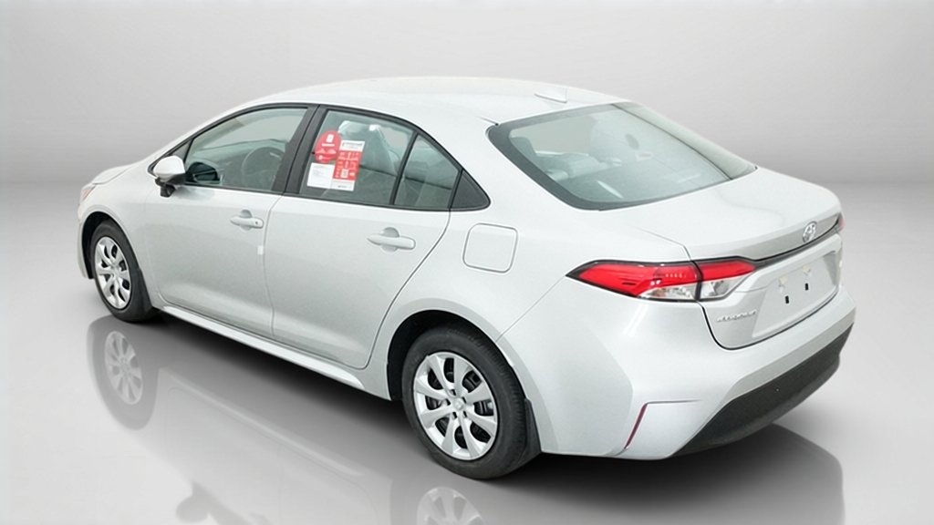 New 2027 Classic Silver Metallic Toyota LE image 14