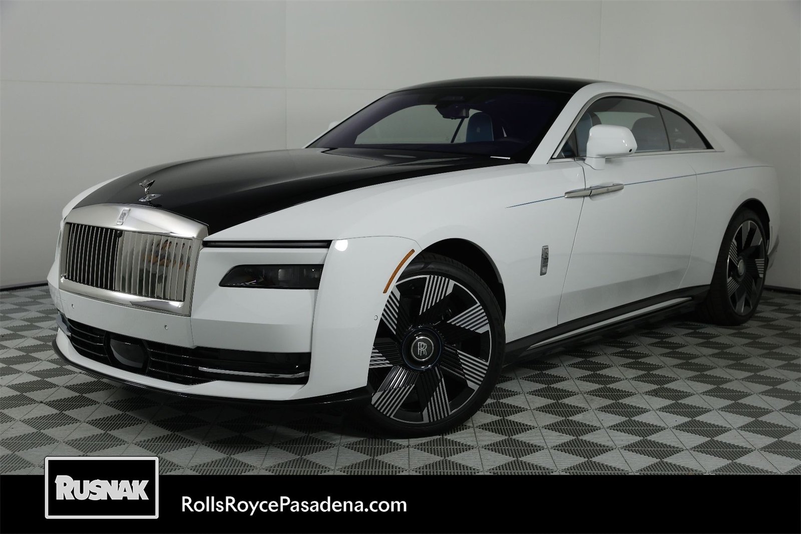 2025 Rolls-Royce Spectre Base