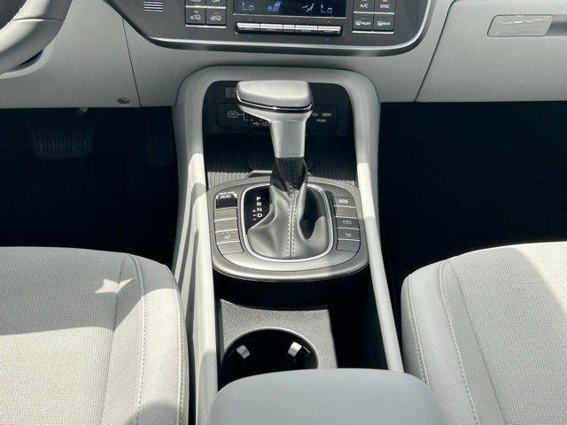 New 2026 Red Hyundai SEL Sport FWD image 20