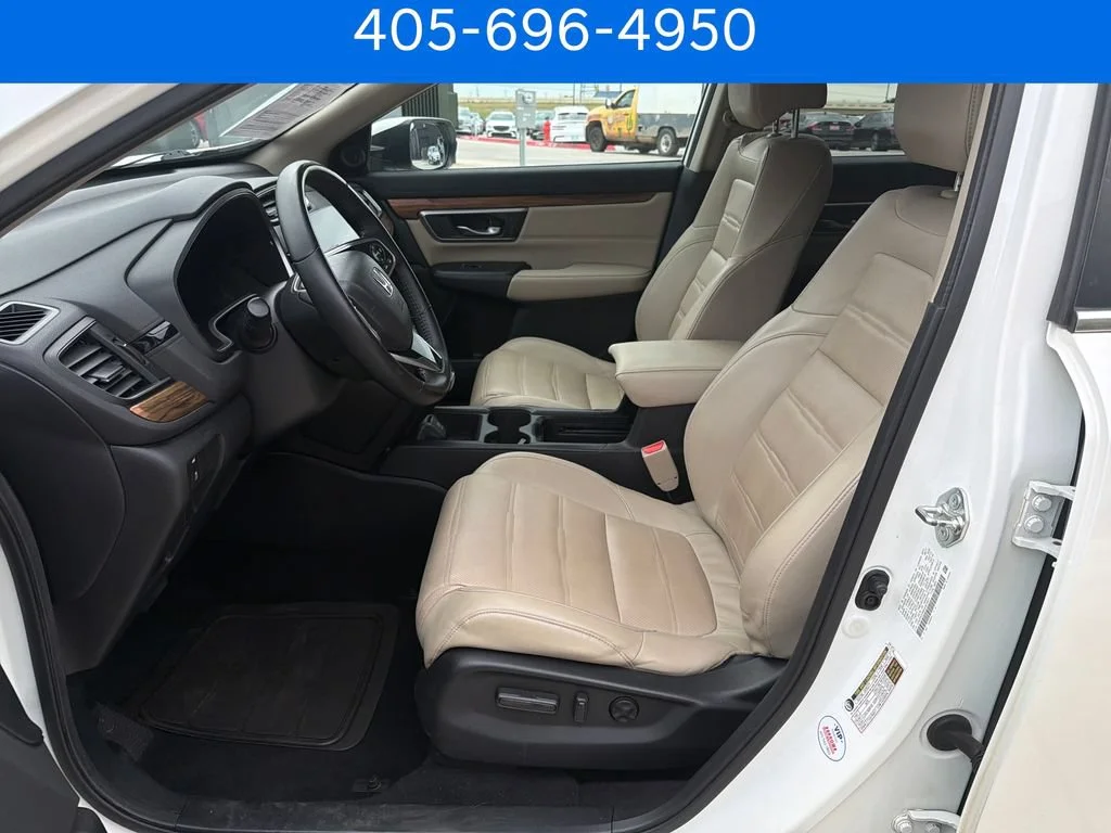 Pre-Owned 2017 Honda CR-V Touring