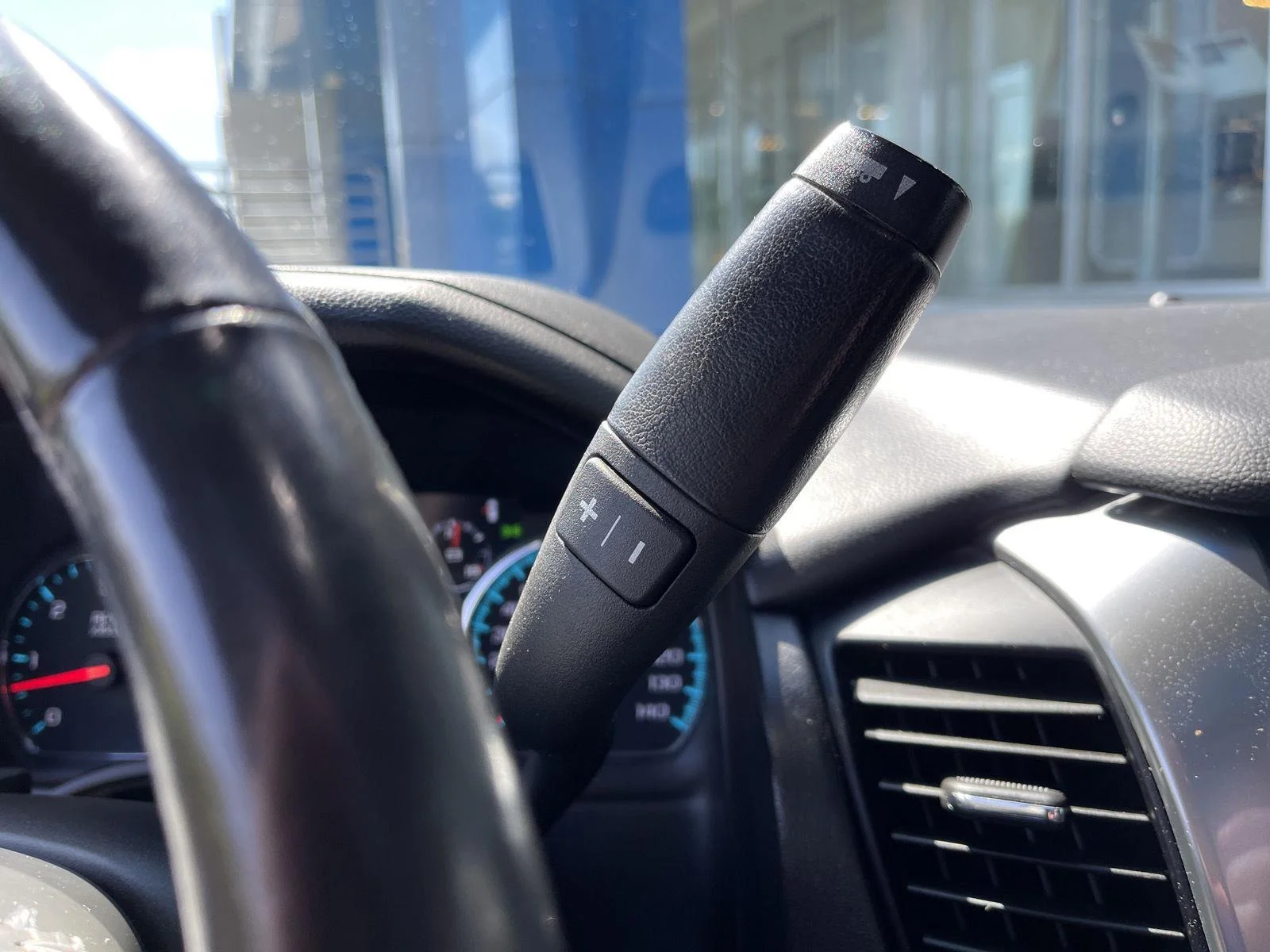 Used 2020 Black Chevrolet Premier image 21
