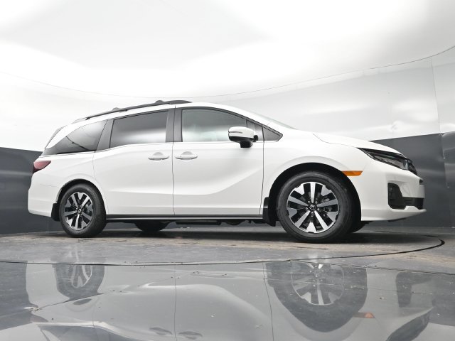 New 2027 Platinum White Pearl Honda EX-L image 31