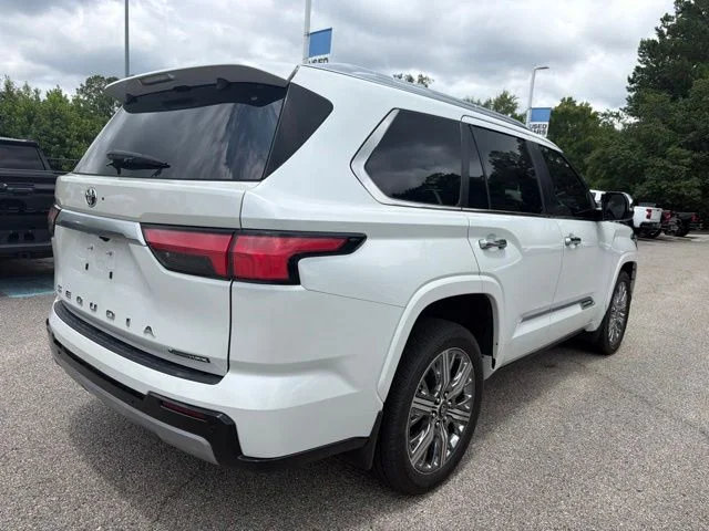 Used 2025 Beige Toyota Capstone image 3