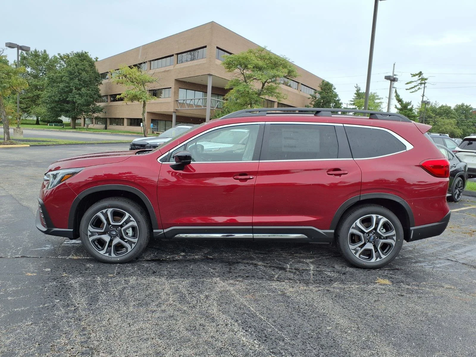 New 2026 CRIMSON RED PEARL Subaru Limited 8-Passenger image 4