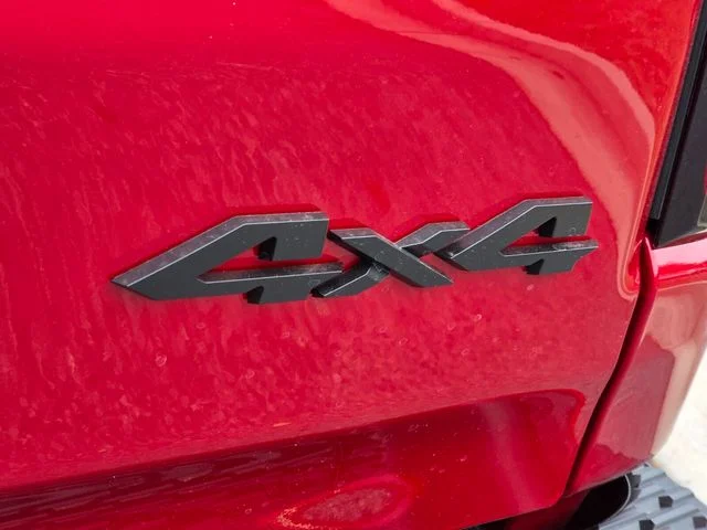 New 2026 Molten Red Pearl-Coat Exterior Paint RAM Laramie image 28